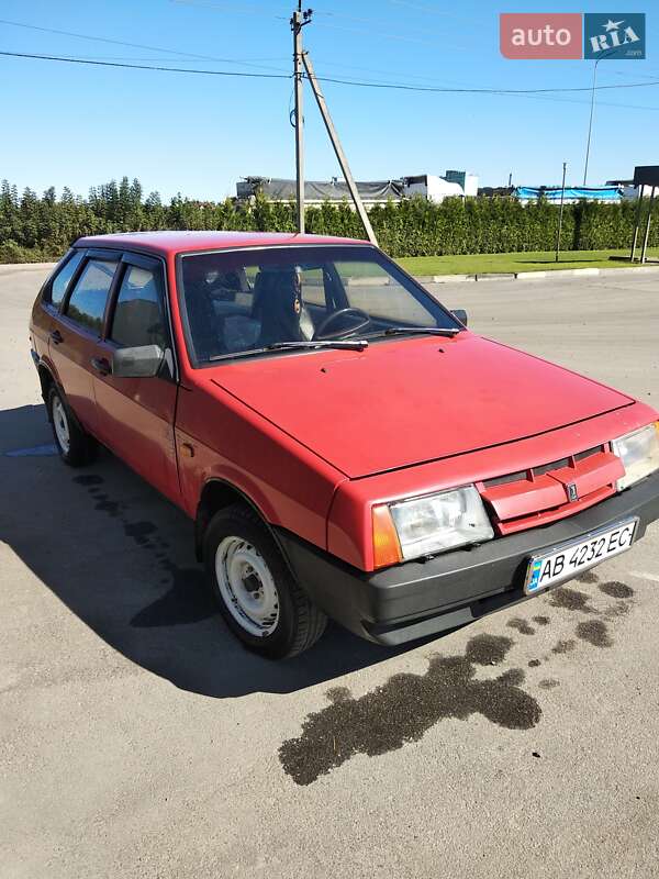 Хетчбек ВАЗ / Lada 2109 1989 в Вінниці