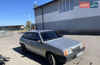 Хэтчбек ВАЗ 2109 2002 в 