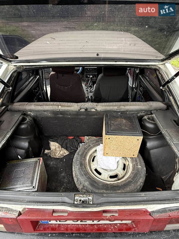 Хэтчбек ВАЗ / Lada 2109 1991 в Казатине