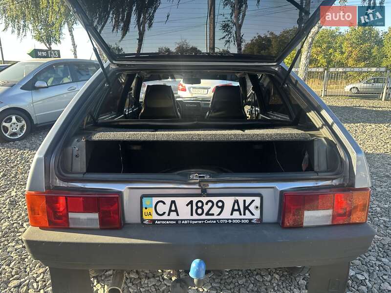 Хэтчбек ВАЗ / Lada 2109 2006 в Смеле