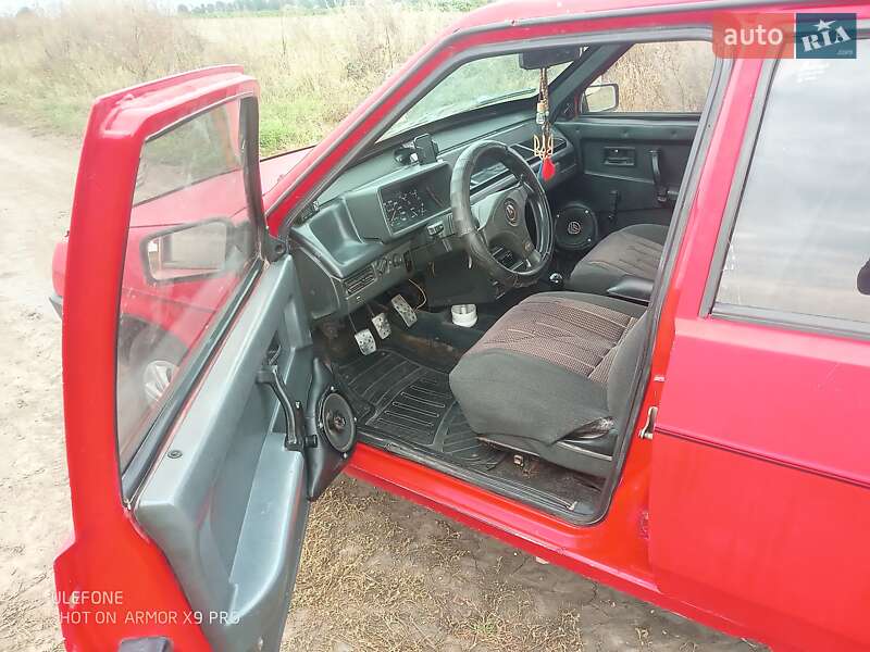 Хетчбек ВАЗ / Lada 2109 1993 в Скалаті