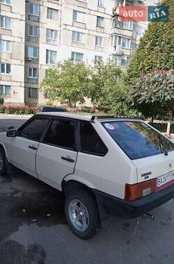 Хэтчбек ВАЗ 2109 1992 в 