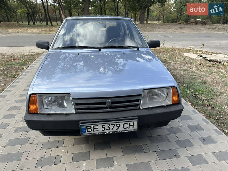 Хэтчбек ВАЗ / Lada 2109 2006 в Николаеве