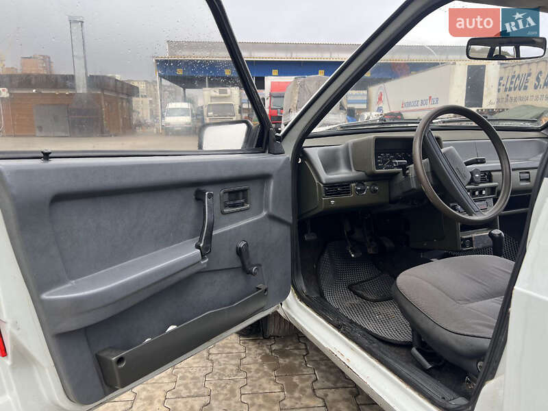 Хэтчбек ВАЗ / Lada 2109 1990 в Одессе фото 31 Хэтчбек ВАЗ / Lada 2109 1990 в Одессе