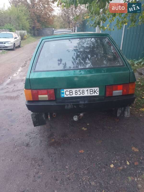 Хэтчбек ВАЗ 2109 2003 в 