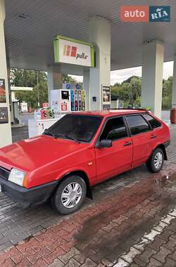 Хэтчбек ВАЗ 2109 1992 в 