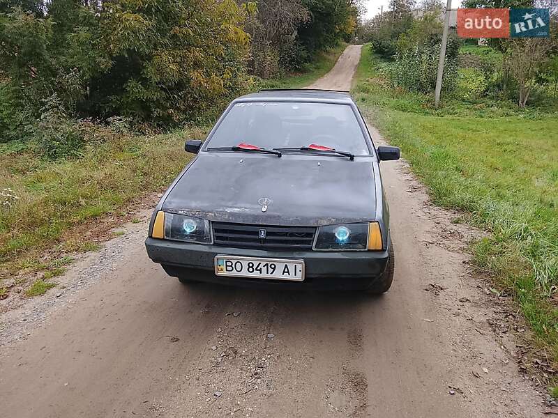 Хэтчбек ВАЗ / Lada 2109 1991 в Теофиполе
