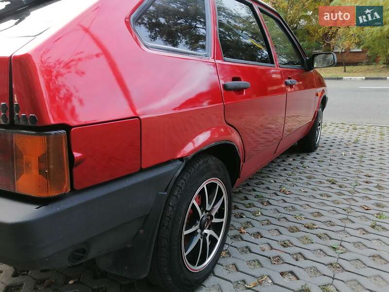 Хэтчбек ВАЗ / Lada 2109 1995 в Харькове