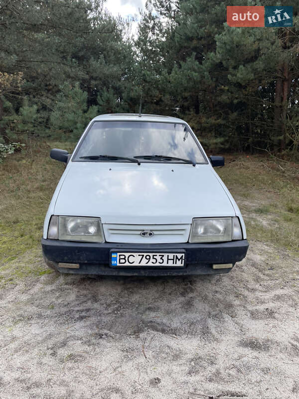 Хетчбек ВАЗ / Lada 2109 1990 в Жовкві фото 4 Хетчбек ВАЗ / Lada 2109 1990 в Жовкві