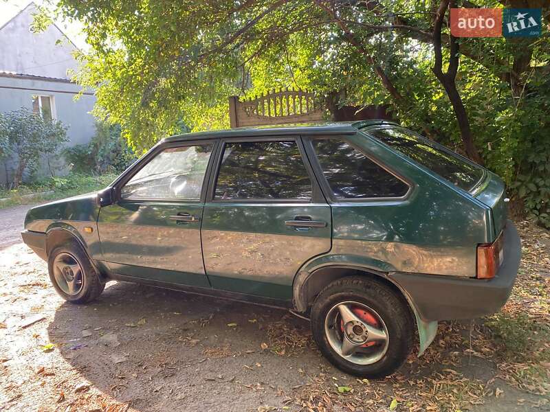 Хетчбек ВАЗ / Lada 2109 1996 в Дніпрі фото 5 Хетчбек ВАЗ / Lada 2109 1996 в Дніпрі