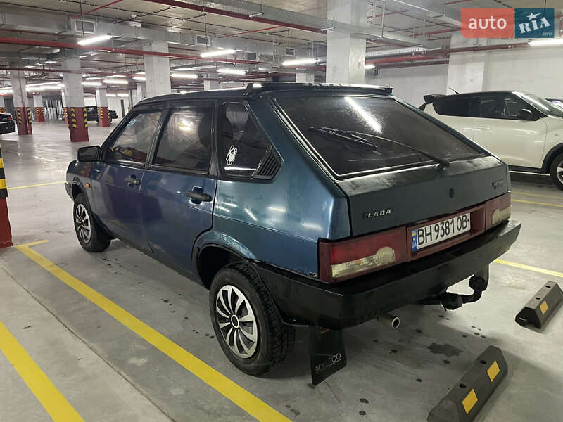 Хэтчбек ВАЗ / Lada 2109 1989 в Измаиле