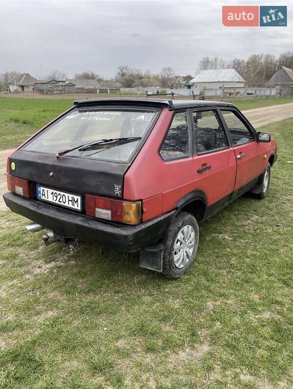 Хэтчбек ВАЗ / Lada 2109 1988 в Козельце
