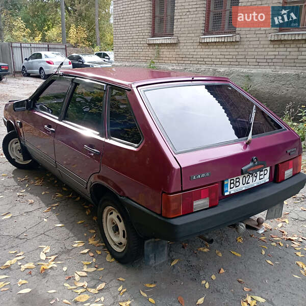Хетчбек ВАЗ / Lada 2109 1998 в Дніпрі