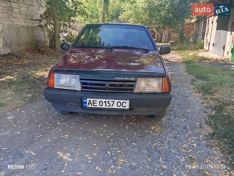 Хэтчбек ВАЗ / Lada 2109 2000 в Желтых Водах