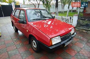 Хэтчбек ВАЗ 2109 1988 в 