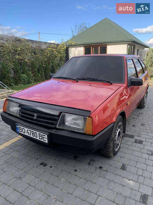 Хэтчбек ВАЗ / Lada 2109 1995 в Зборове