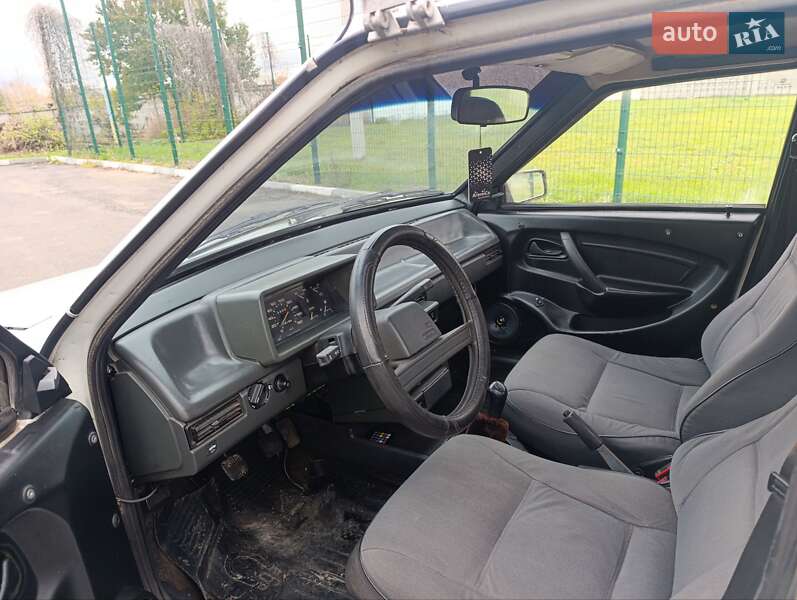 Хэтчбек ВАЗ / Lada 2109 1992 в Харькове