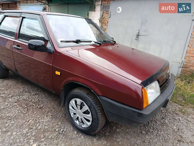 Хэтчбек ВАЗ / Lada 2109 2006 в Кривом Роге