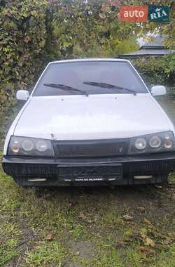 Хетчбек ВАЗ 2109 1987 в  фото 3 Хетчбек ВАЗ 2109 1987 в