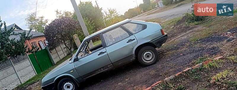 Хетчбек ВАЗ / Lada 2109 1990 в Краснограді фото 3 Хетчбек ВАЗ / Lada 2109 1990 в Краснограді