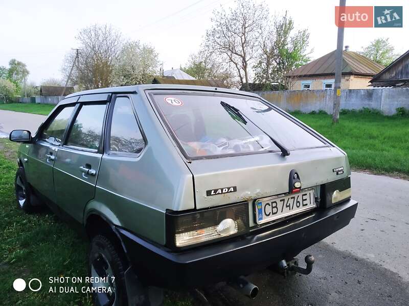 Хэтчбек ВАЗ / Lada 2109 1995 в Нежине фото 6 Хэтчбек ВАЗ / Lada 2109 1995 в Нежине