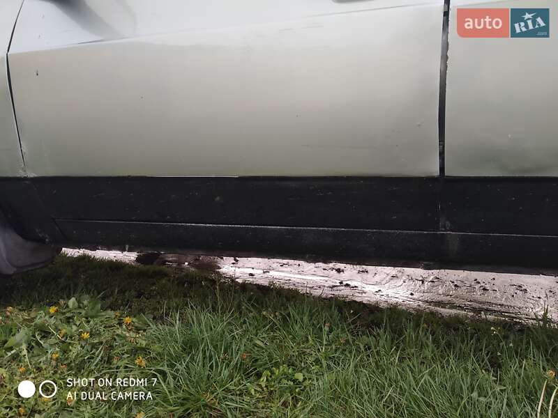 Хэтчбек ВАЗ / Lada 2109 1995 в Нежине фото 10 Хэтчбек ВАЗ / Lada 2109 1995 в Нежине