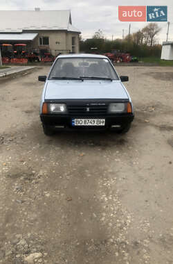 Хэтчбек ВАЗ 2109 2006 в  Хэтчбек ВАЗ 2109 2006 в