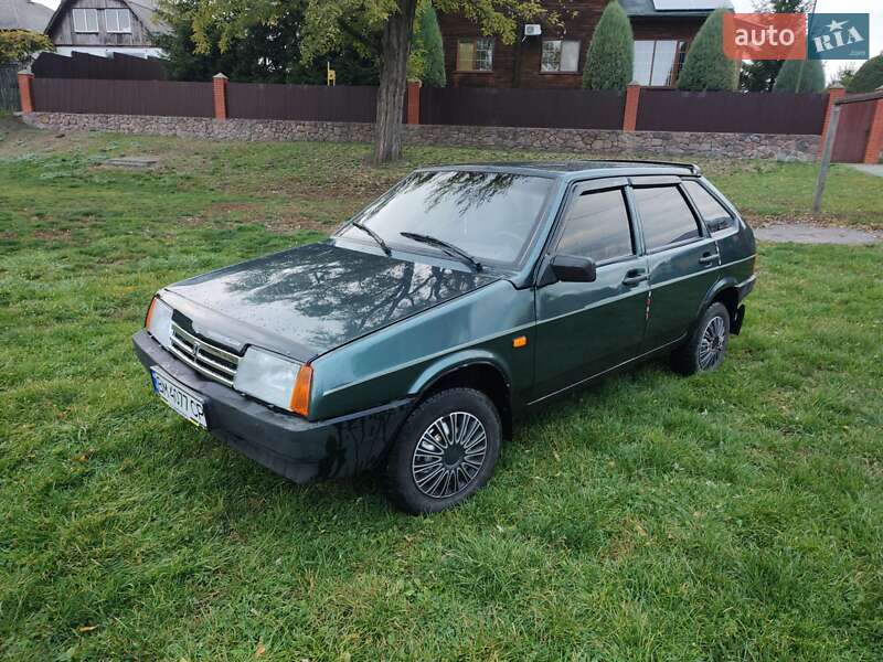 Хетчбек ВАЗ / Lada 2109 2005 в Конотопі фото 3 Хетчбек ВАЗ / Lada 2109 2005 в Конотопі