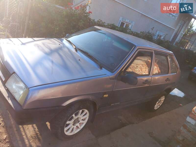 Хетчбек ВАЗ / Lada 2109 2001 в Рогатині фото 2 Хетчбек ВАЗ / Lada 2109 2001 в Рогатині