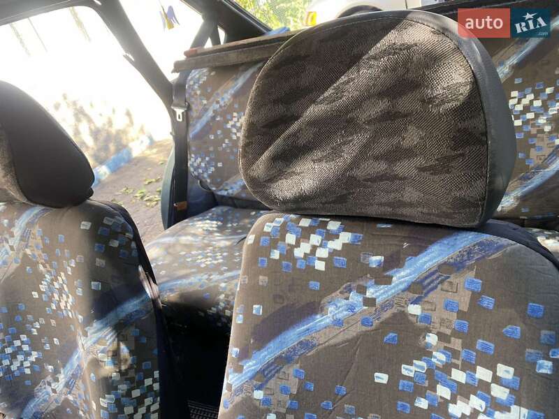 Хэтчбек ВАЗ / Lada 2109 2001 в Заставной фото 6 Хэтчбек ВАЗ / Lada 2109 2001 в Заставной