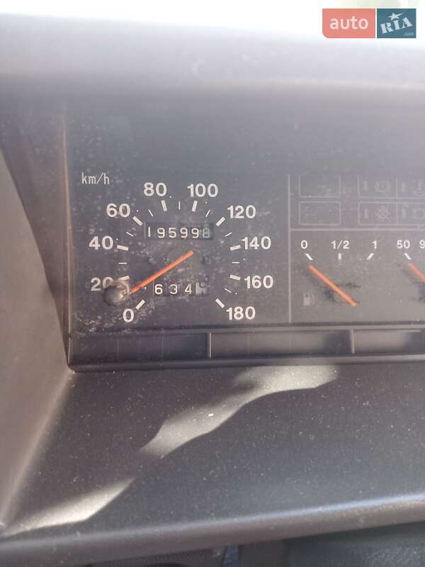 Хэтчбек ВАЗ / Lada 2109 2001 в Заставной фото 16 Хэтчбек ВАЗ / Lada 2109 2001 в Заставной