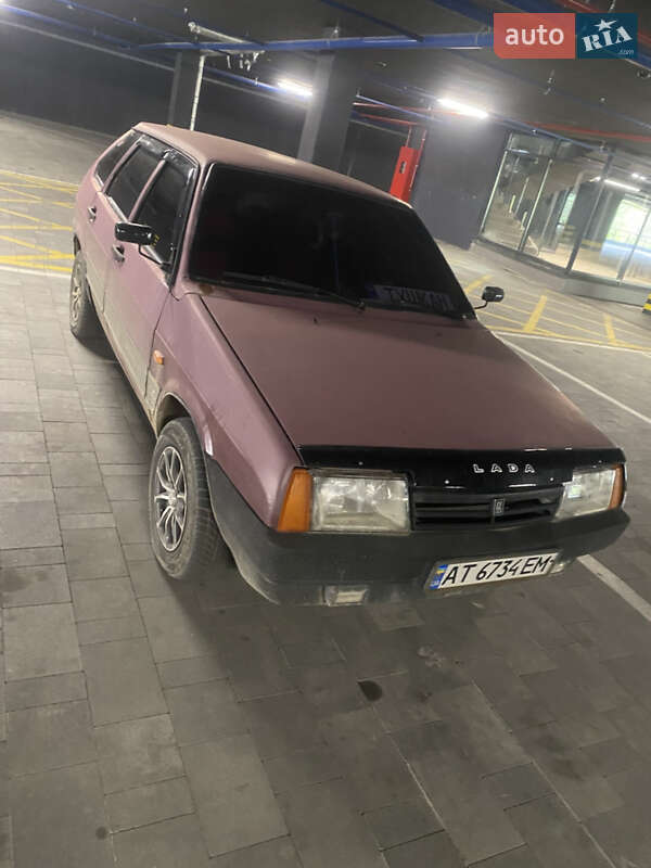 Хэтчбек ВАЗ / Lada 2109 2006 в Яремче