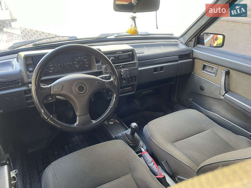 Хэтчбек ВАЗ / Lada 2109 2006 в Вижнице фото 5 Хэтчбек ВАЗ / Lada 2109 2006 в Вижнице