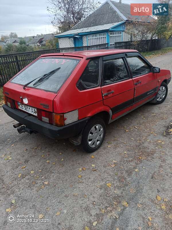 Хэтчбек ВАЗ / Lada 2109 1992 в Мене