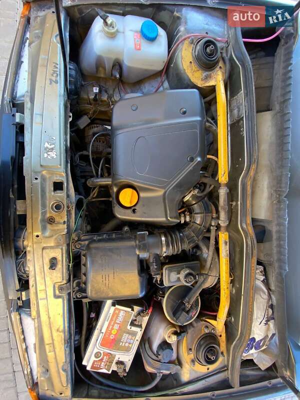 Хетчбек ВАЗ / Lada 2109 2001 в Одесі фото 26 Хетчбек ВАЗ / Lada 2109 2001 в Одесі