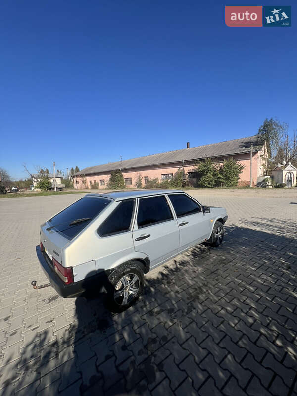 Хэтчбек ВАЗ / Lada 2109 2008 в Косове
