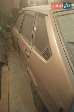 Хэтчбек ВАЗ 2109 1990 в Харькове