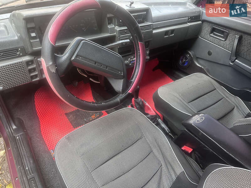 Хэтчбек ВАЗ / Lada 2109 2005 в Хмельницком фото 5 Хэтчбек ВАЗ / Lada 2109 2005 в Хмельницком