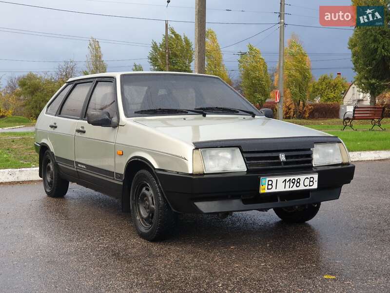 Хетчбек ВАЗ / Lada 2109 2007 в Кременчуці фото 15 Хетчбек ВАЗ / Lada 2109 2007 в Кременчуці