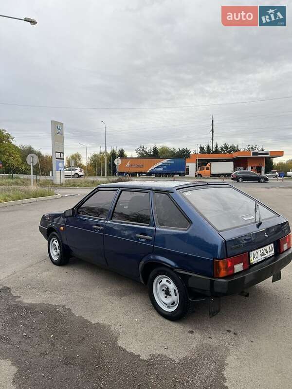 Хетчбек ВАЗ / Lada 2109 2004 в Мукачевому
