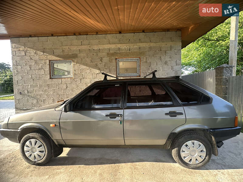 Хетчбек ВАЗ / Lada 2109 1991 в Яворові фото 5 Хетчбек ВАЗ / Lada 2109 1991 в Яворові