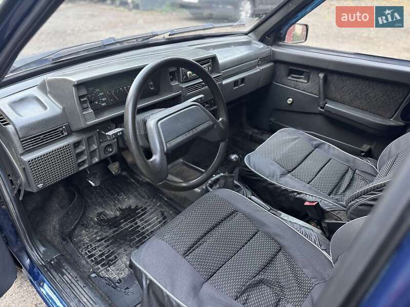 Хэтчбек ВАЗ / Lada 2109 2005 в Виноградове