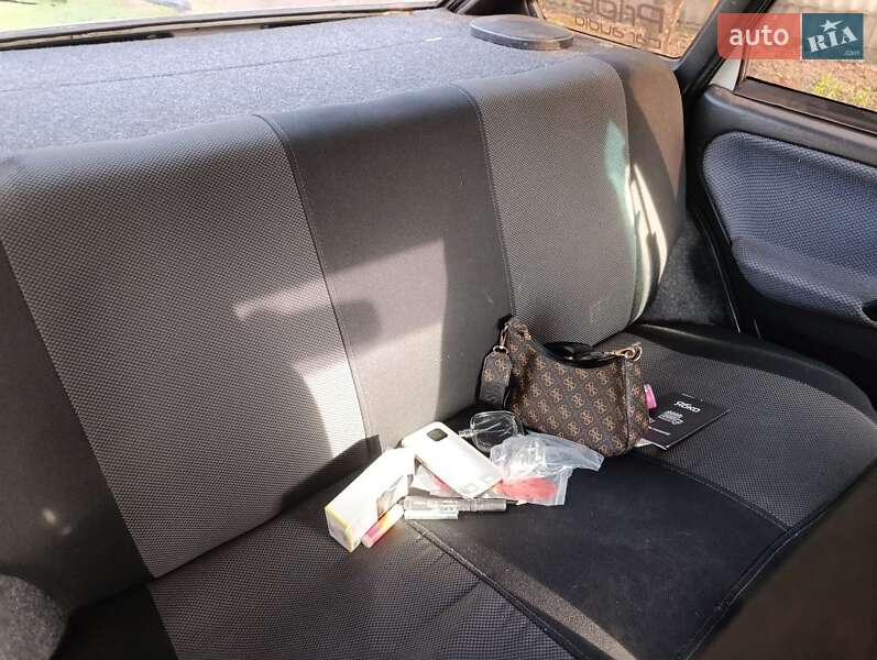 Хэтчбек ВАЗ / Lada 2109 2008 в Каменском фото 4 Хэтчбек ВАЗ / Lada 2109 2008 в Каменском