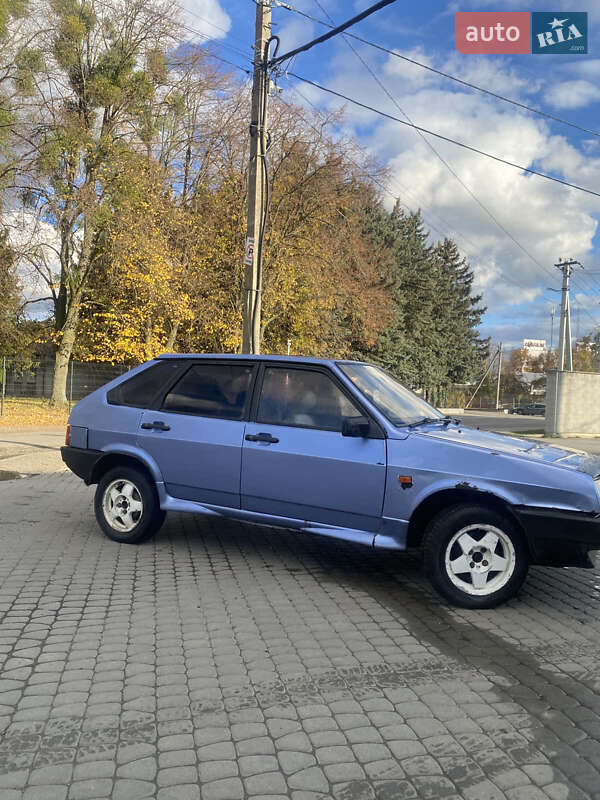 Хетчбек ВАЗ / Lada 2109 1990 в Львові фото 8 Хетчбек ВАЗ / Lada 2109 1990 в Львові