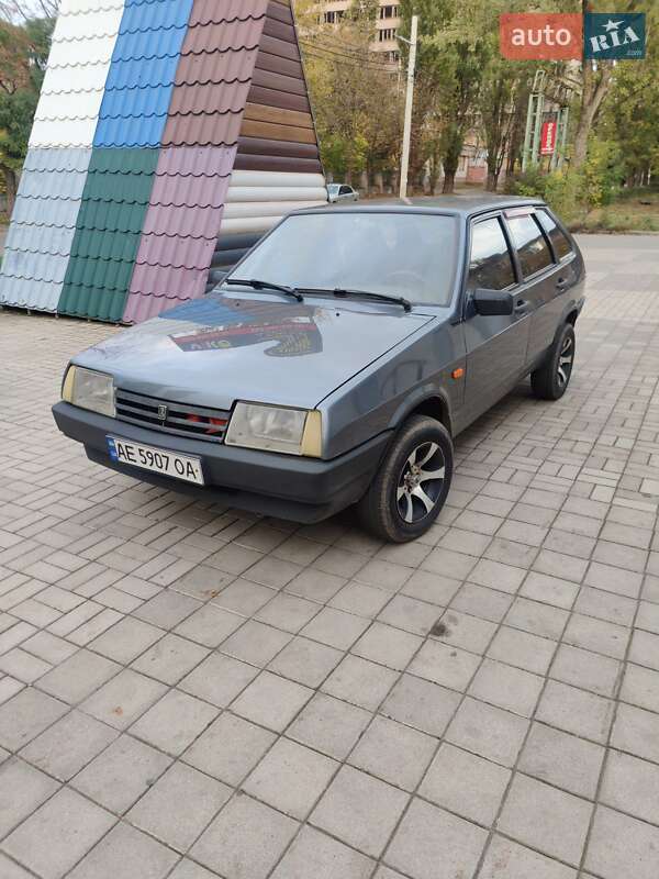 Хэтчбек ВАЗ / Lada 2109 2007 в Кривом Роге фото 10 Хэтчбек ВАЗ / Lada 2109 2007 в Кривом Роге