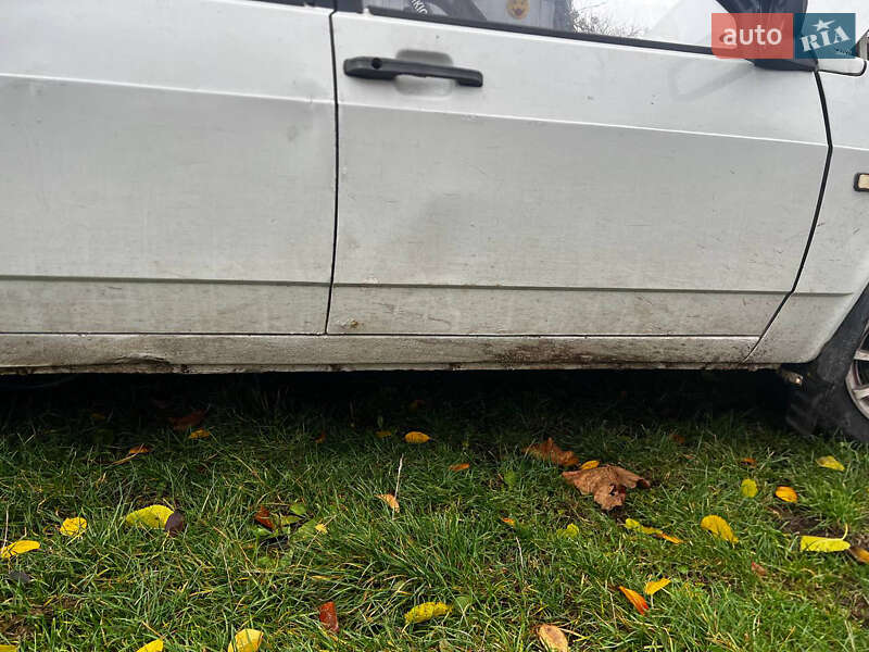 Хэтчбек ВАЗ / Lada 2109 1988 в Березане фото 8 Хэтчбек ВАЗ / Lada 2109 1988 в Березане