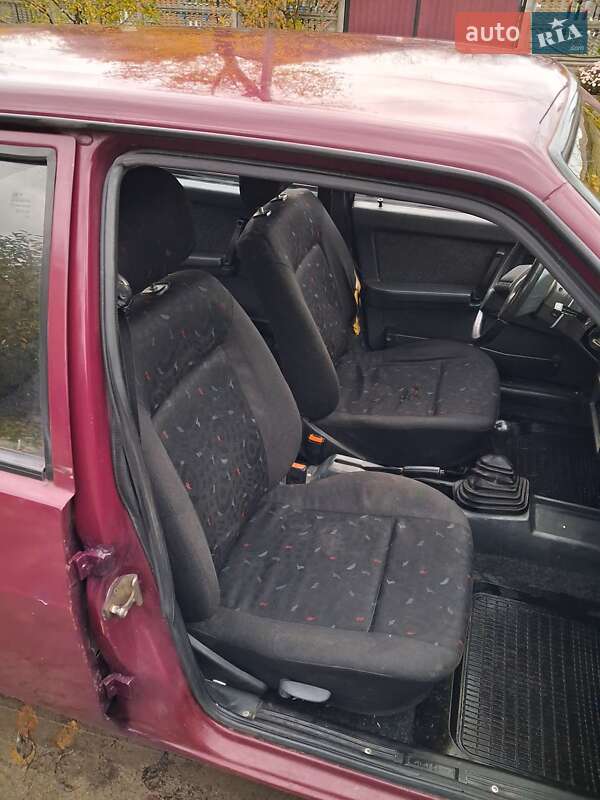 Хэтчбек ВАЗ / Lada 2109 2005 в Гайсине фото 3 Хэтчбек ВАЗ / Lada 2109 2005 в Гайсине