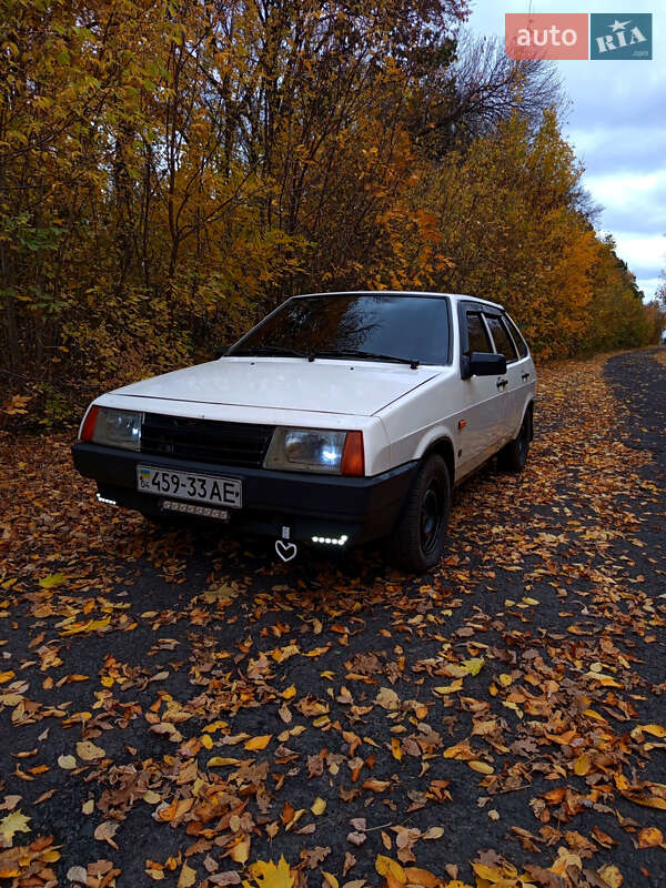 Хэтчбек ВАЗ / Lada 2109 1990 в Полтаве
