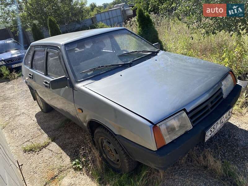 Хетчбек ВАЗ / Lada 2109 1996 в Харкові фото 3 Хетчбек ВАЗ / Lada 2109 1996 в Харкові