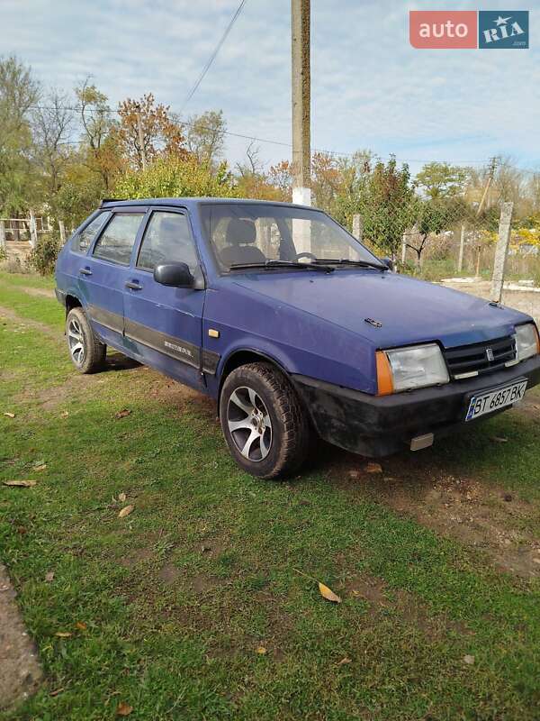 Хэтчбек ВАЗ / Lada 2109 1993 в Очакове